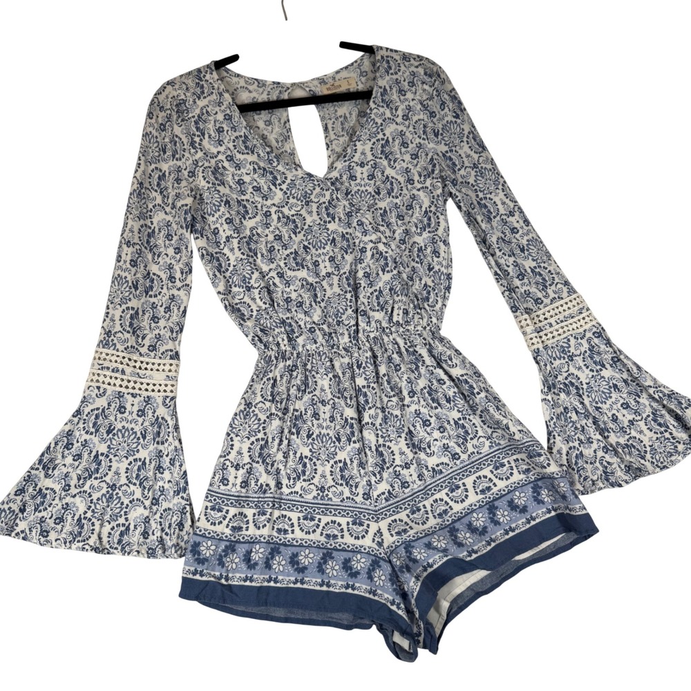 Hollister Blue Floral Paisley Bell Sleeve Romper Crochet Lace‎ Small Boho Summer
